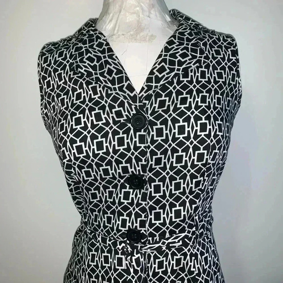 Mlle Gabrielle Belted Button Up Dress​​​ - Picture 1 of 7